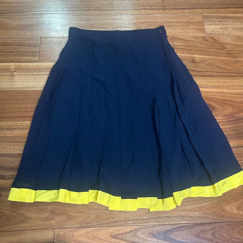Vintage Genny Silk‎ Skirt Pleated A-Line Navy Blue Yellow Trim Made in Italy 90s